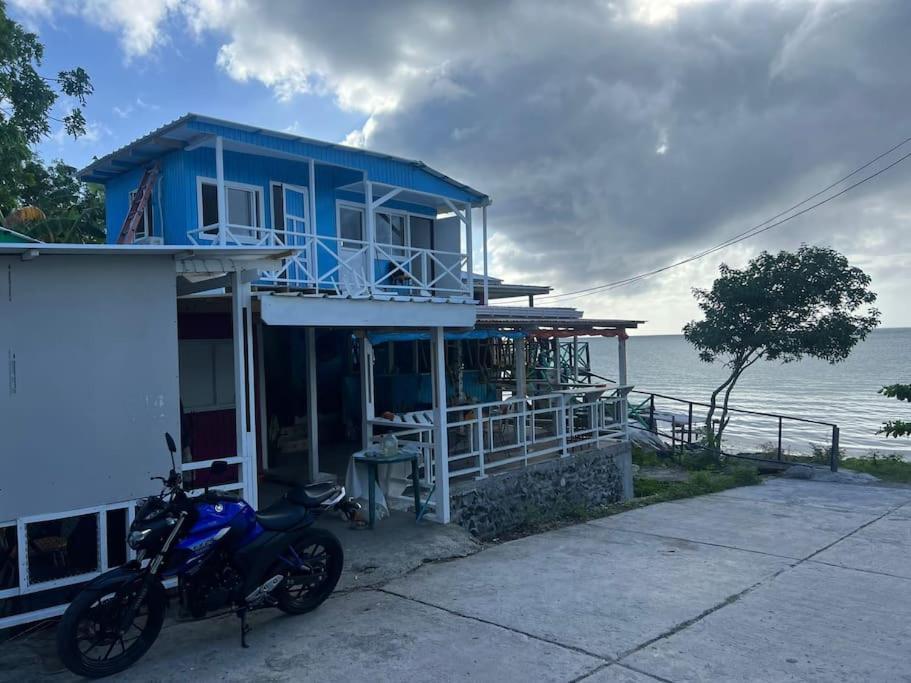 Baba'S Beach Bungalow South West Bay Εξωτερικό φωτογραφία